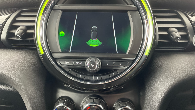 MINI Hatchback 2.0 Cooper S Sport II 3dr Auto [Comfort Pack] Petrol Hatchback